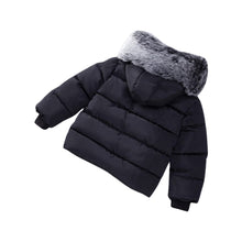 Load image into Gallery viewer, BUNDLE UP jacket
